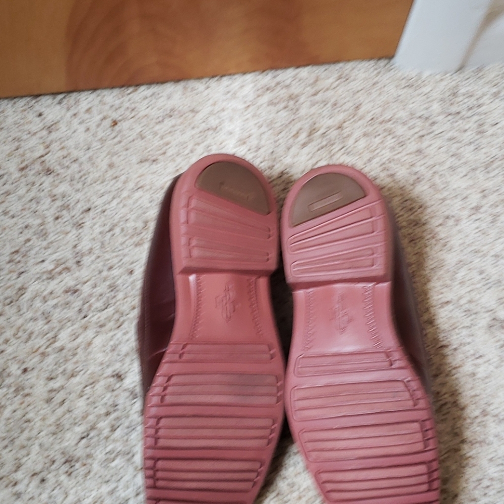 Shoes - Picture 3 of 3